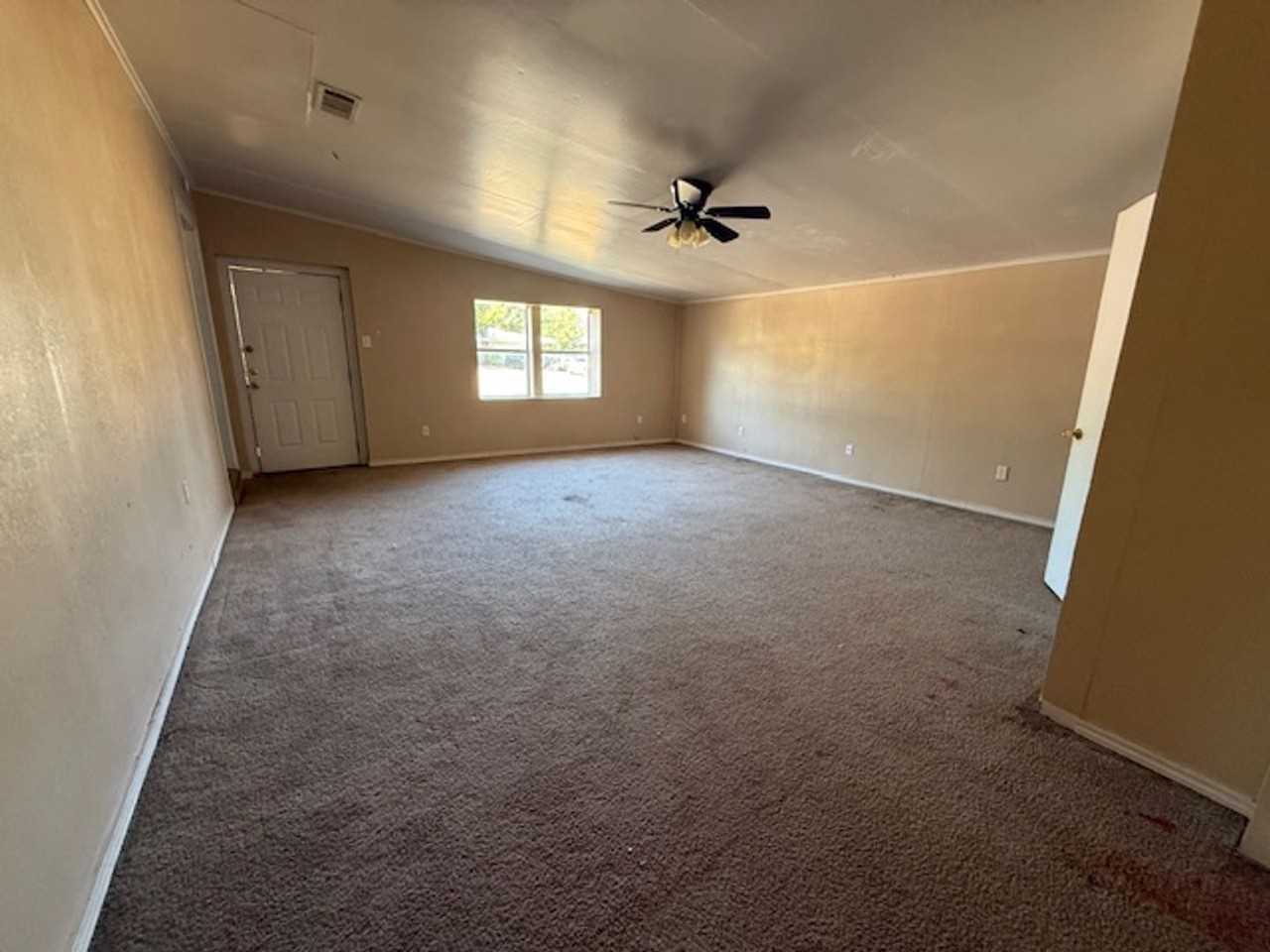 751 Glendale Dr - Photo 6 of 16