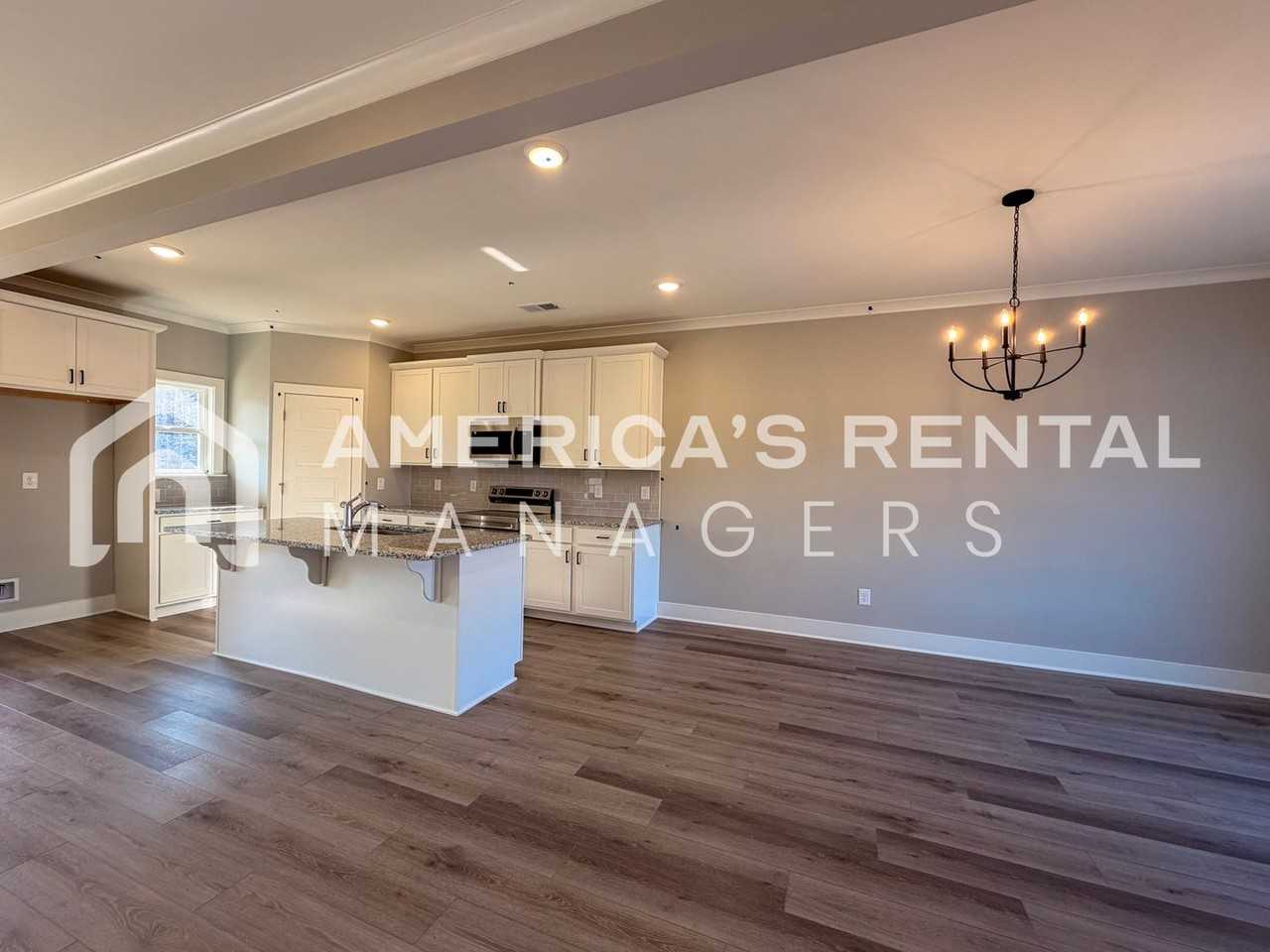 405 Gateshead Dr - Photo 4 of 33