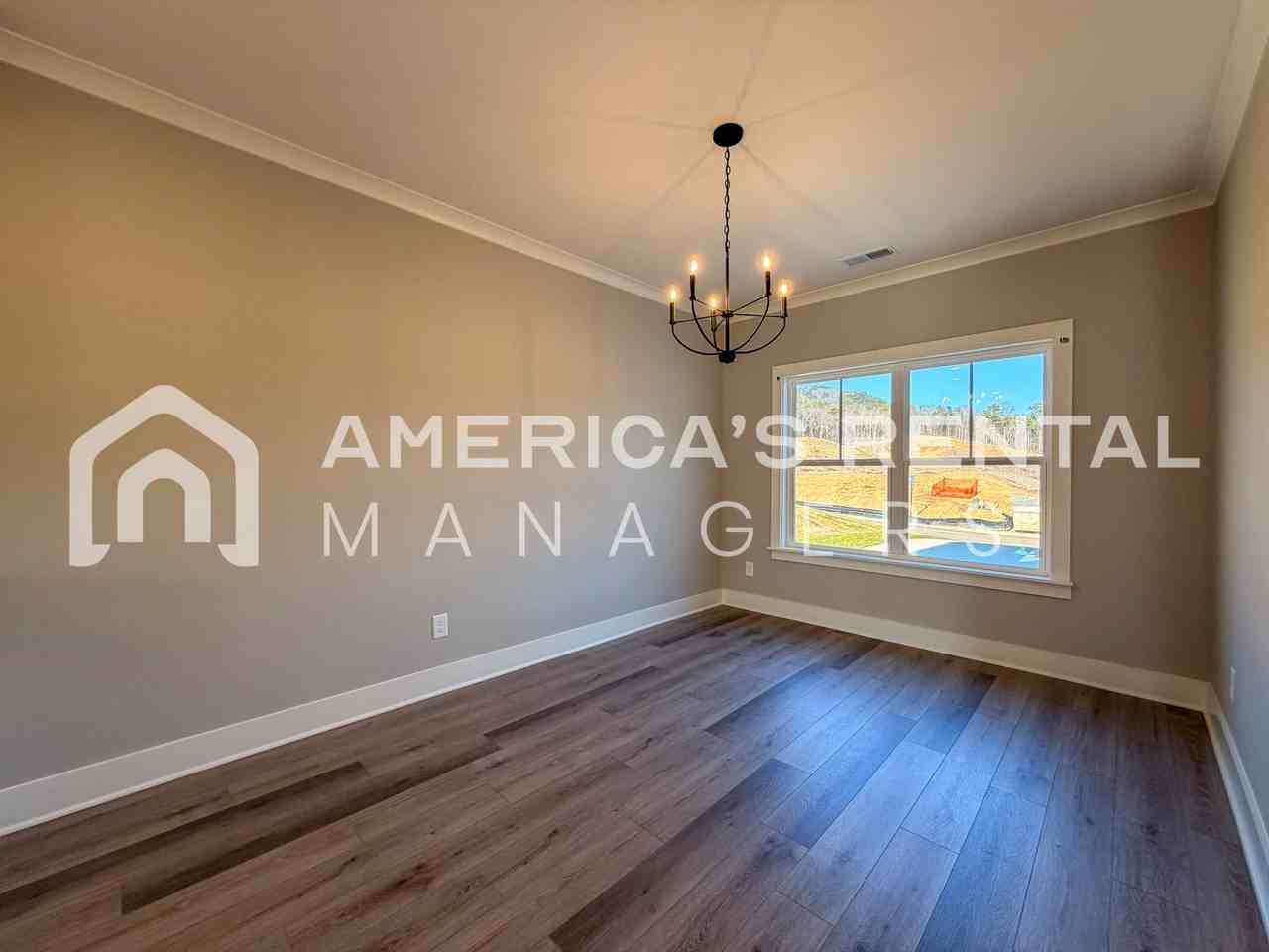 405 Gateshead Dr - Photo 5 of 33