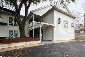 featured image of 400 Kenniston Dr