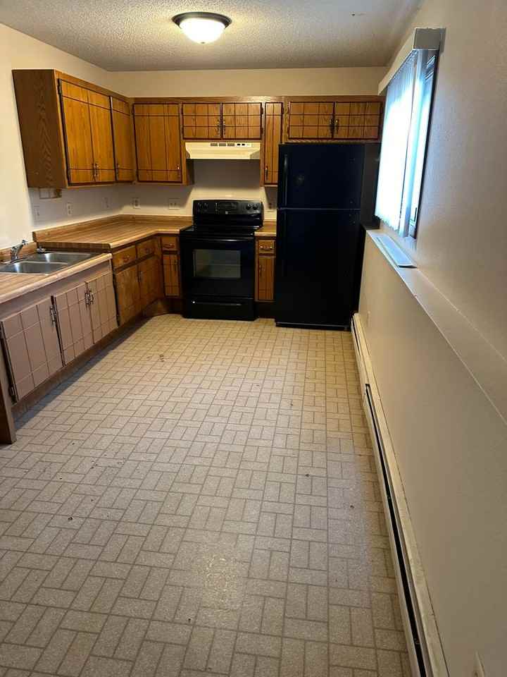1333 13th Street Cir #101 - Photo 2 of 5