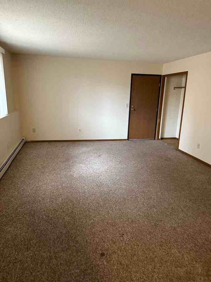 1333 13th Street Cir #101 - Photo 3 of 5