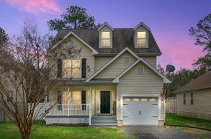 featured image of 242 5th St