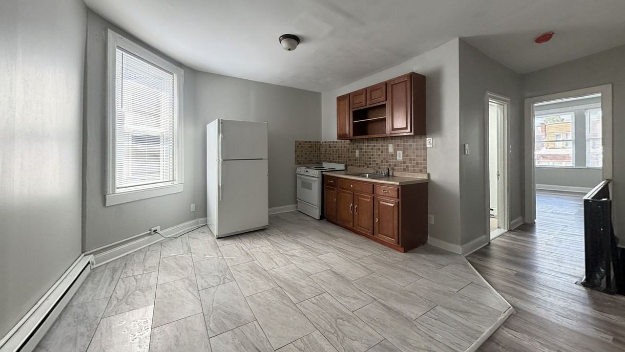5502 Willows Ave - Photo 3 of 12