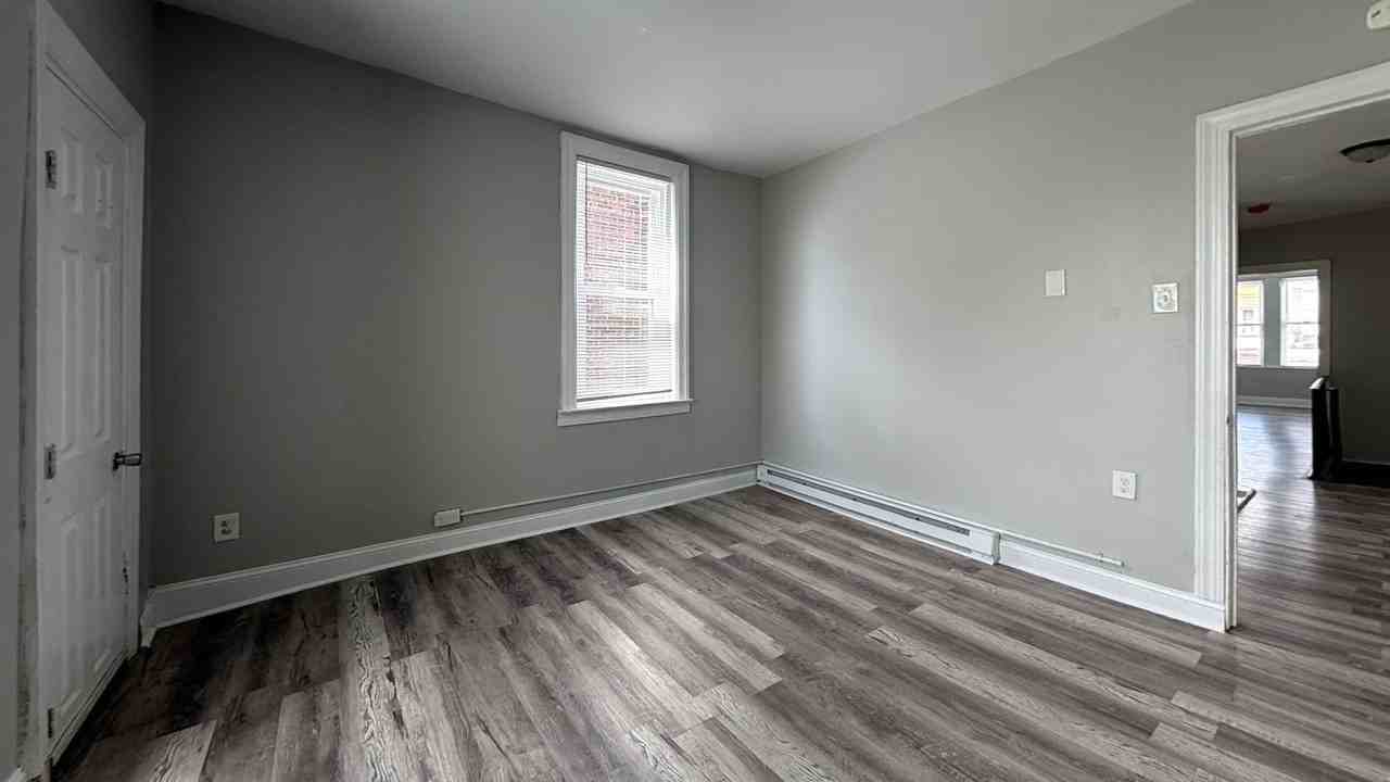 5502 Willows Ave - Photo 5 of 12