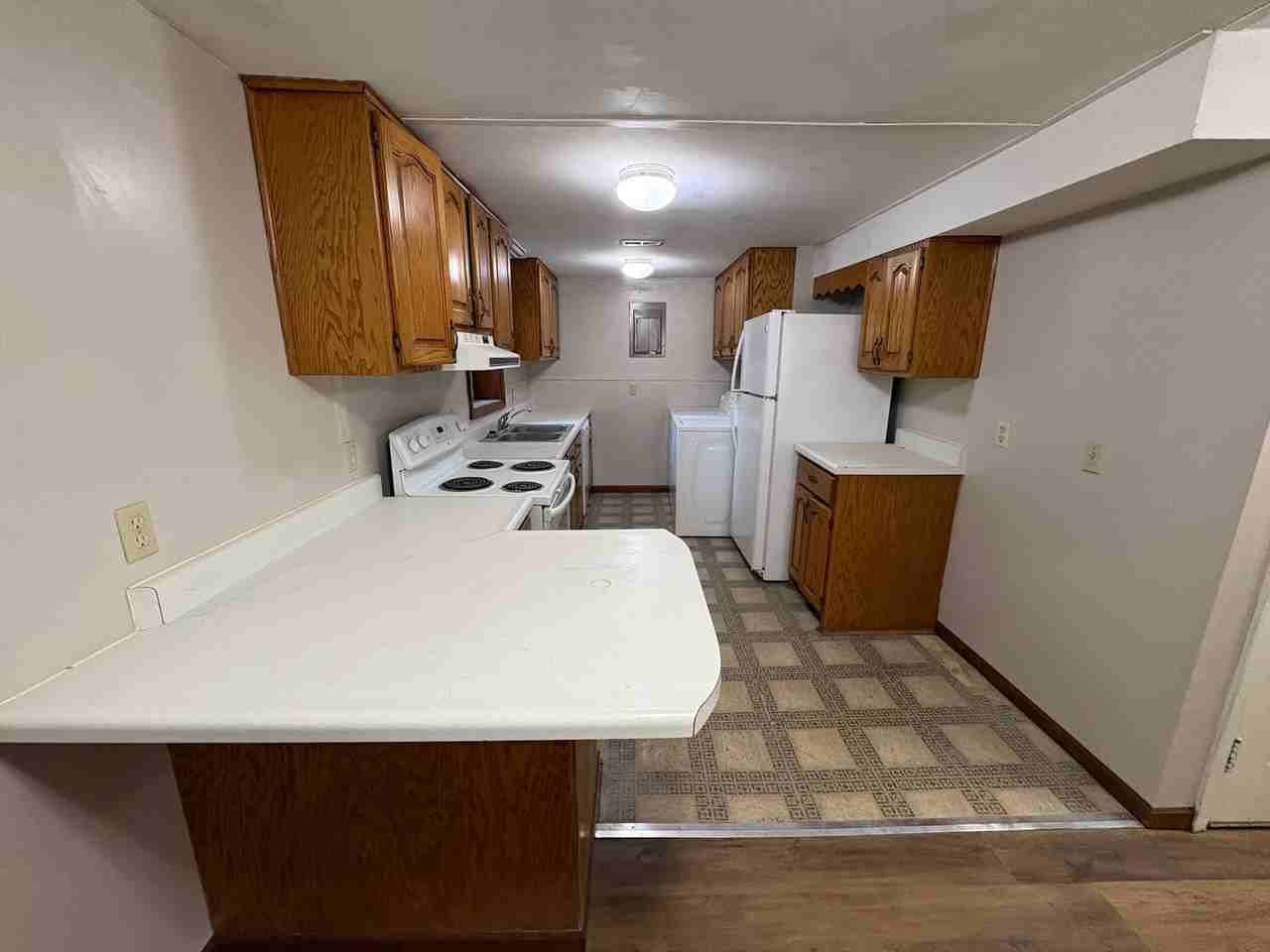 1117 Bertrand St #B - Photo 2 of 15