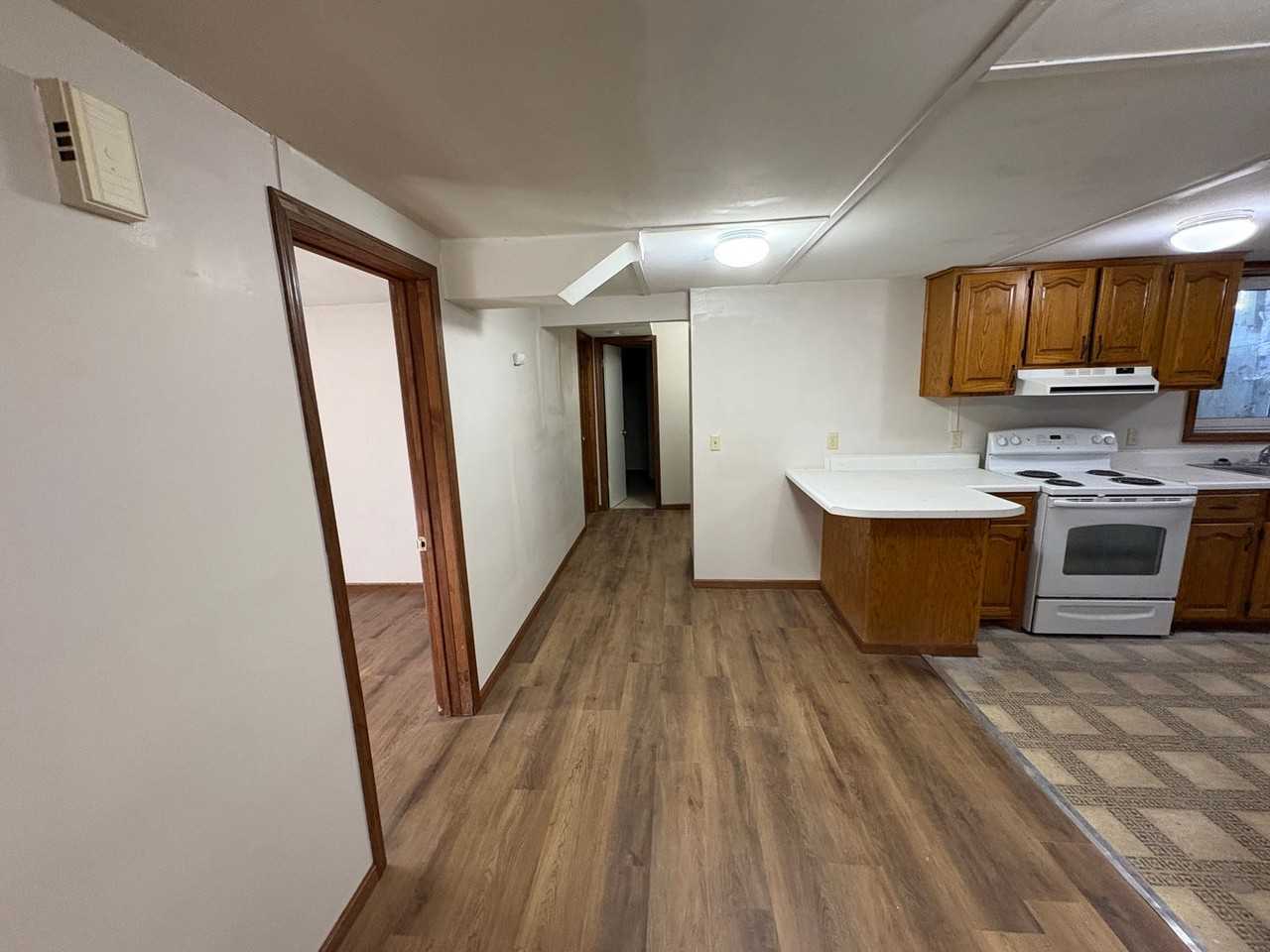 1117 Bertrand St #B - Photo 5 of 15