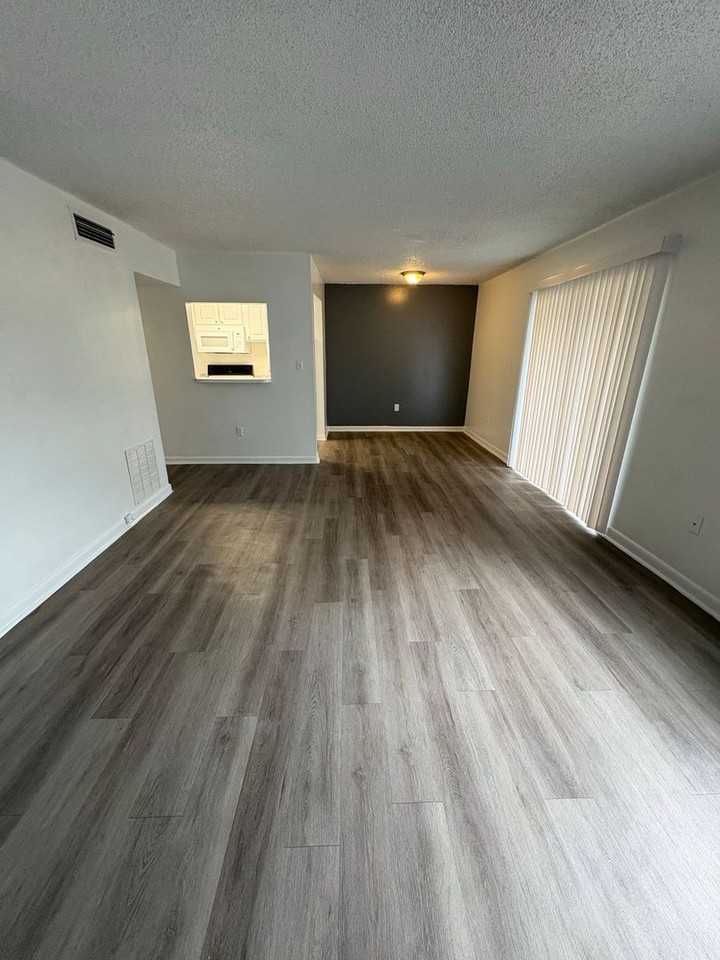 2523 N Alafaya Trl #42 - Photo 4 of 20