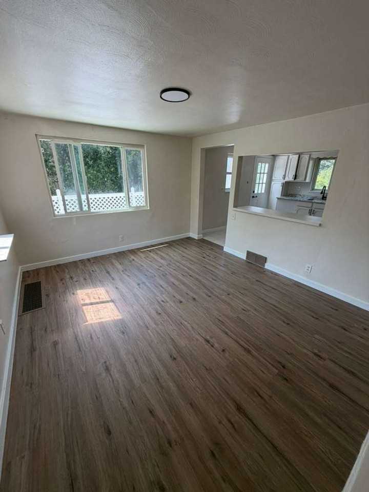 62 Highland View St - Photo 2 of 10