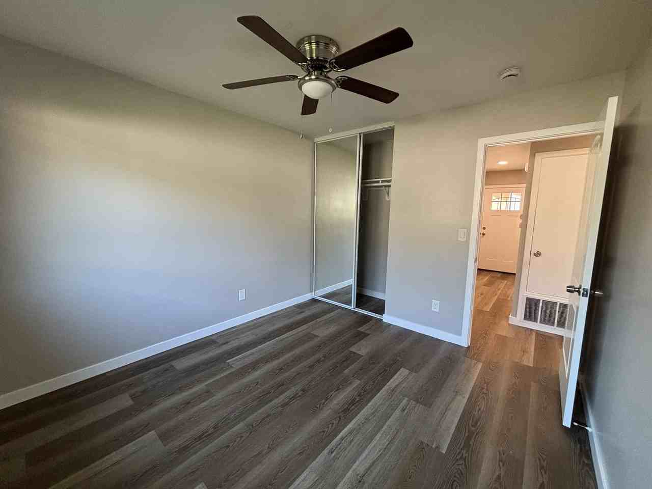 7455 Baltic St - Photo 6 of 16