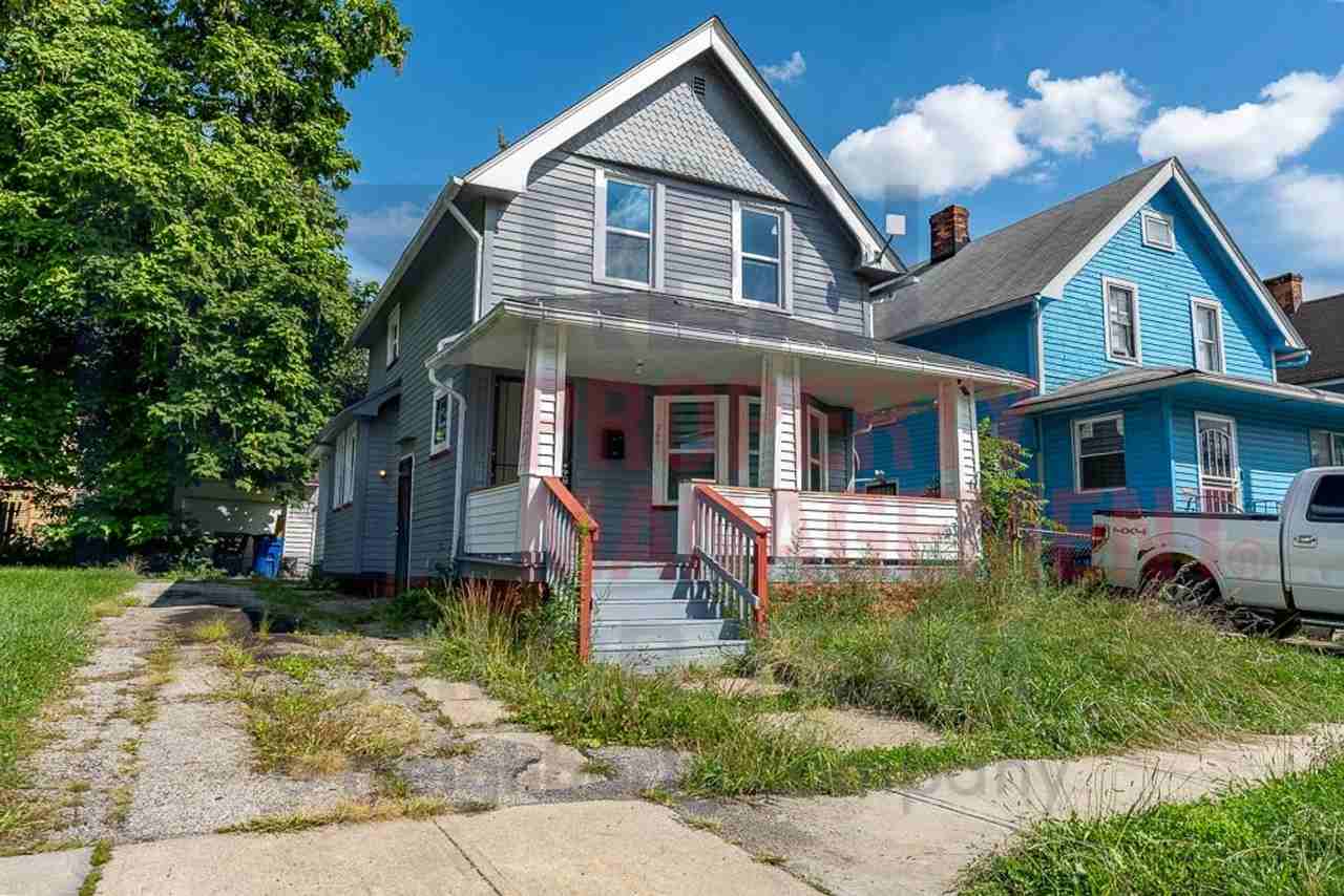 3601 E 104th St - Photo 2 of 9