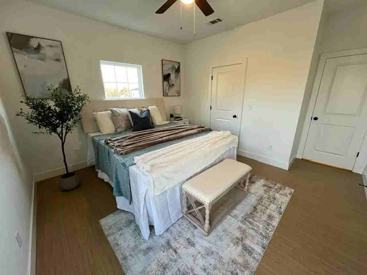 Riverview Place - Photo 3 of 5