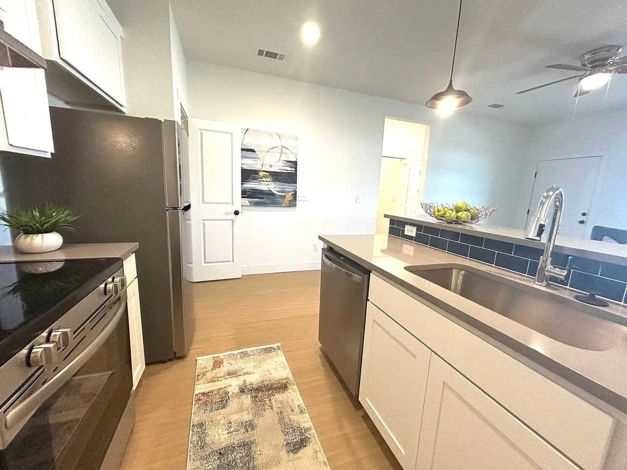 Riverview Place - Photo 4 of 5
