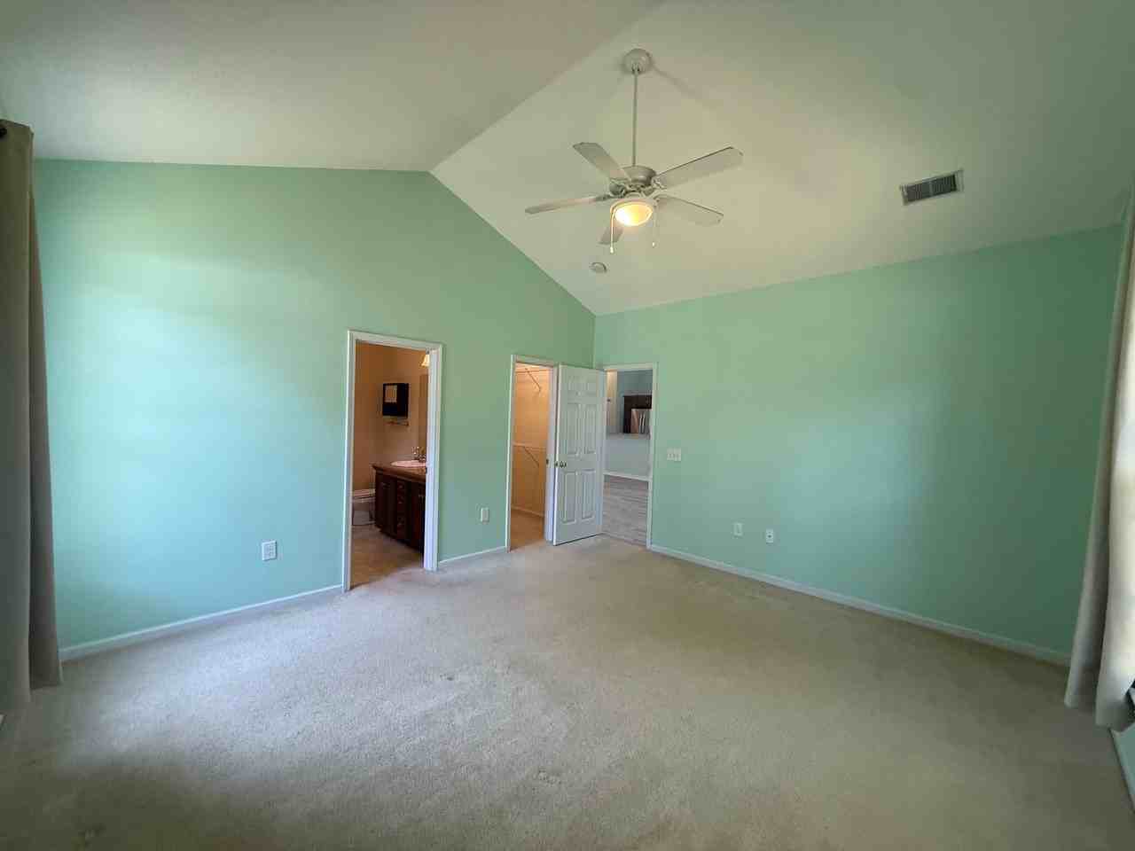 2302 Clandon Dr - Photo 6 of 13