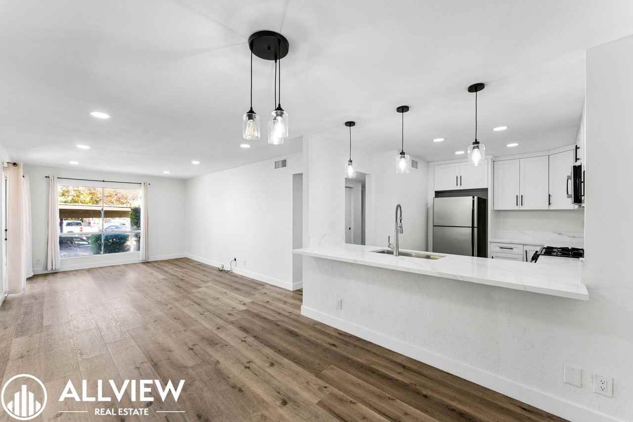 25652 Rimgate Dr #5D - Photo 4 of 22