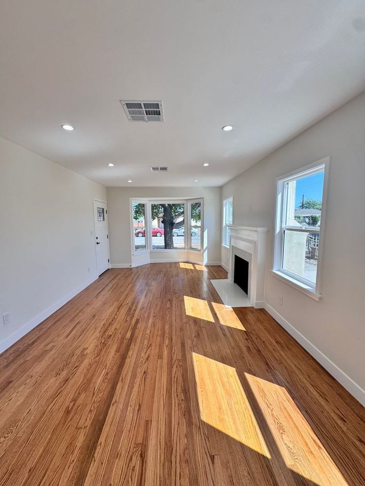 1317 S Montebello Blvd - Photo 3 of 32