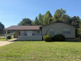 1001 Dianne Cir - Photo 1 of 1