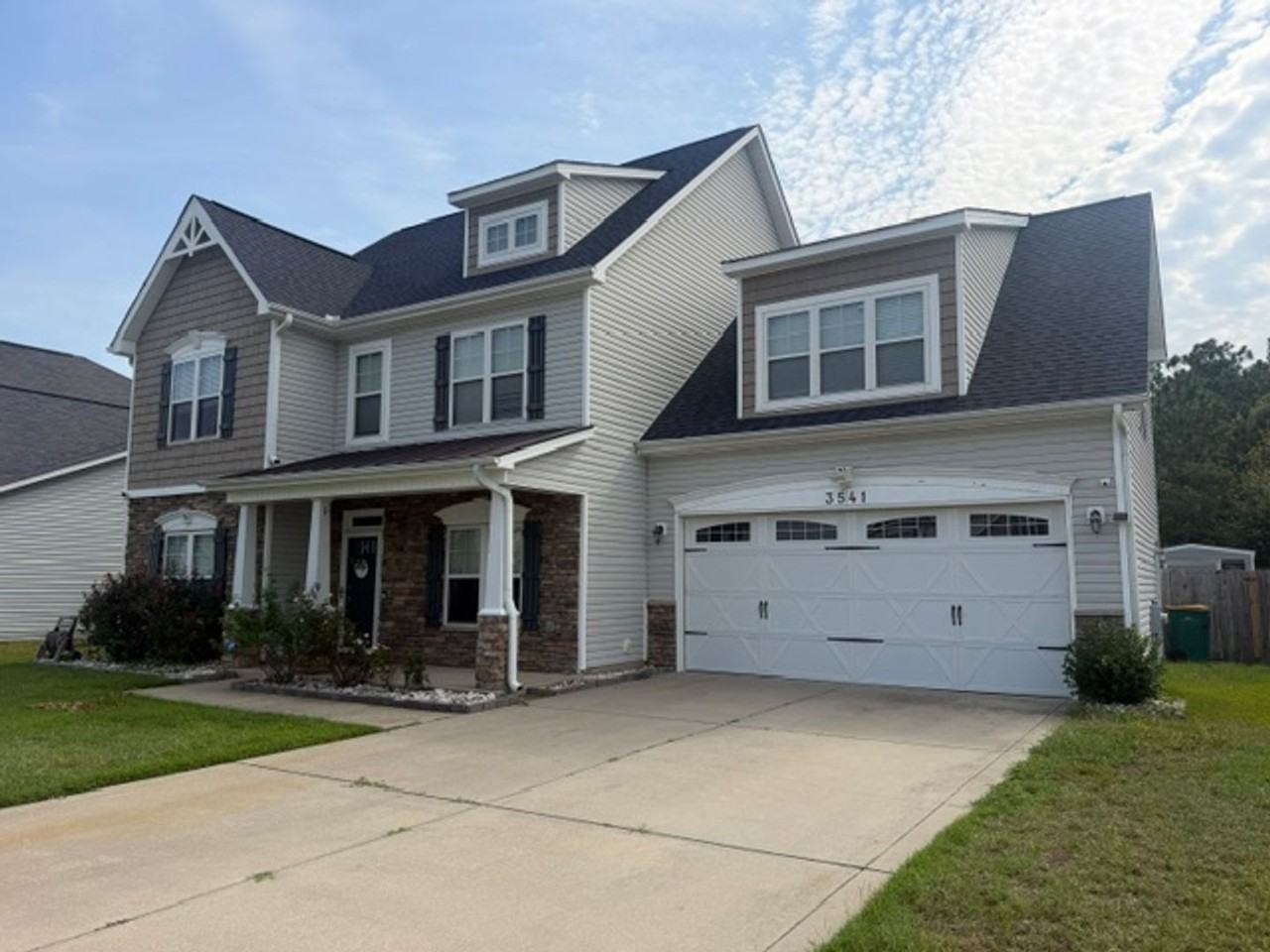 3541 Castlefield Ln - Photo 2 of 37