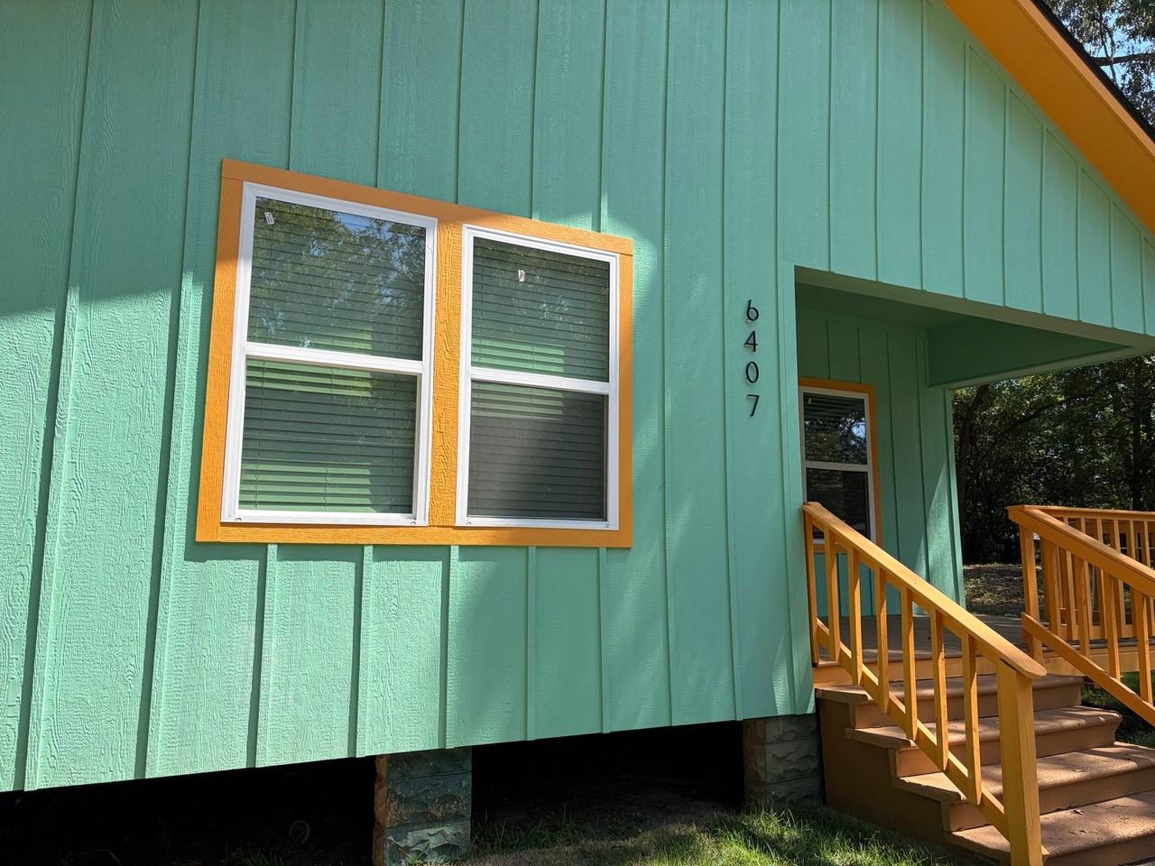 6407 Lexington Ave - Photo 3 of 15