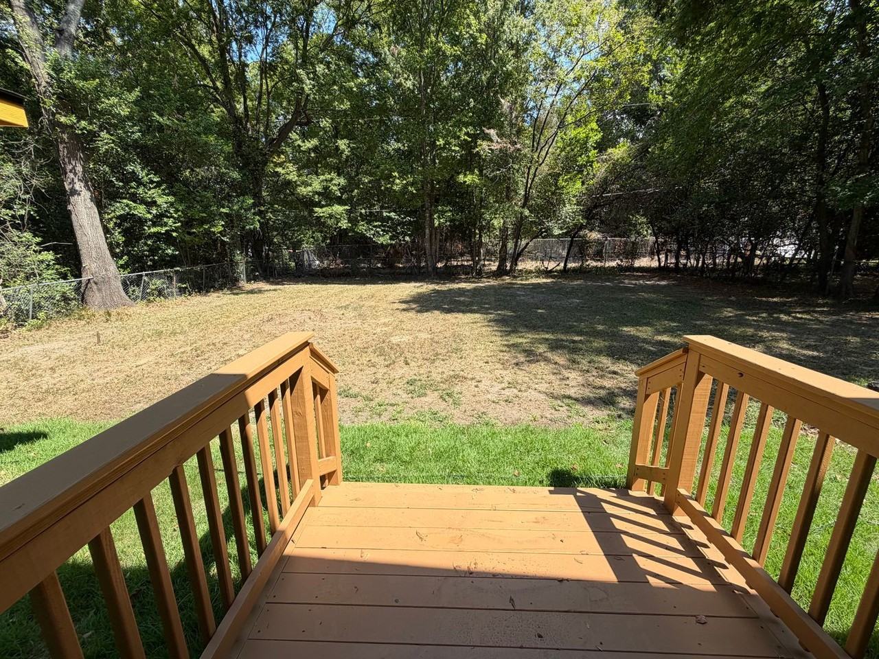 6407 Lexington Ave - Photo 5 of 15