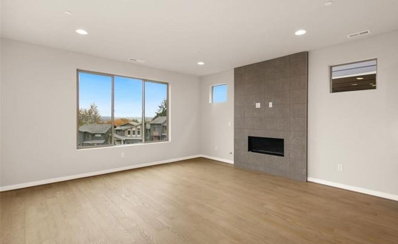 8131 131st Pl Se - Photo 4 of 35