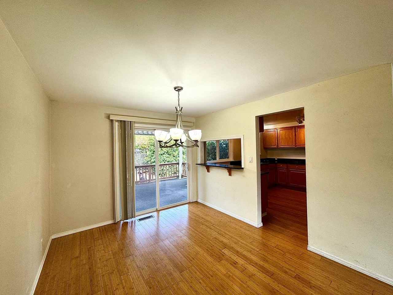 170 154th Pl Ne - Photo 4 of 24
