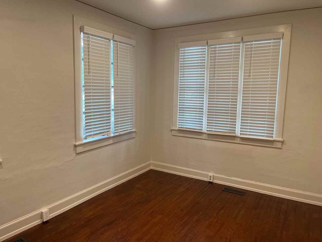 358 E Magnolia Ave - Photo 5 of 9