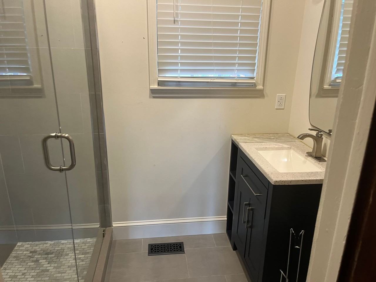 358 E Magnolia Ave - Photo 6 of 9