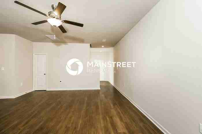630 Clover Cir - Photo 5 of 17