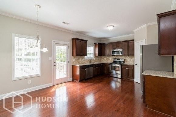 6288 Gothards Ln - Photo 4 of 19