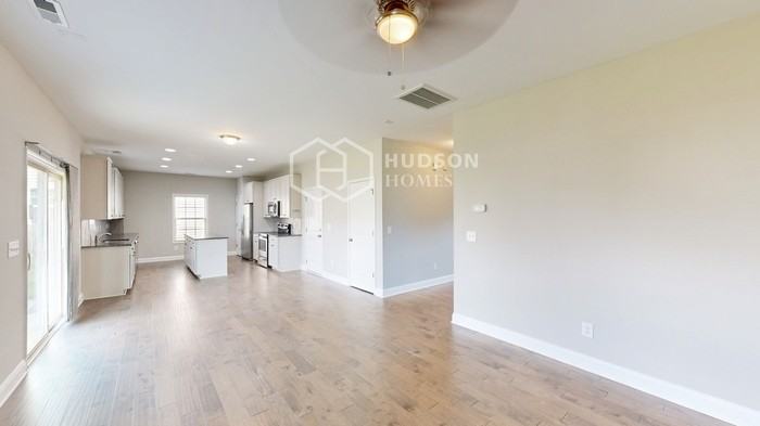 121 Bobby Ray Ct - Photo 6 of 37