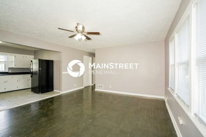 806 French St - Photo 3 of 16