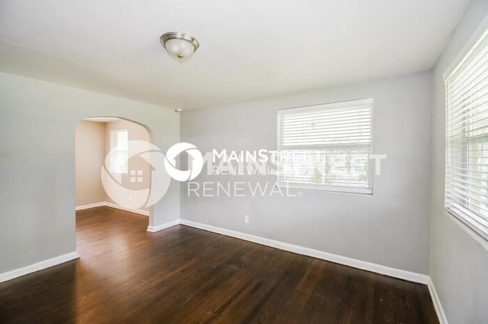 5377 Poppy Dr - Photo 4 of 16
