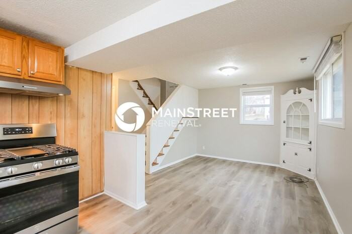 1511 N Seminole Dr - Photo 7 of 17