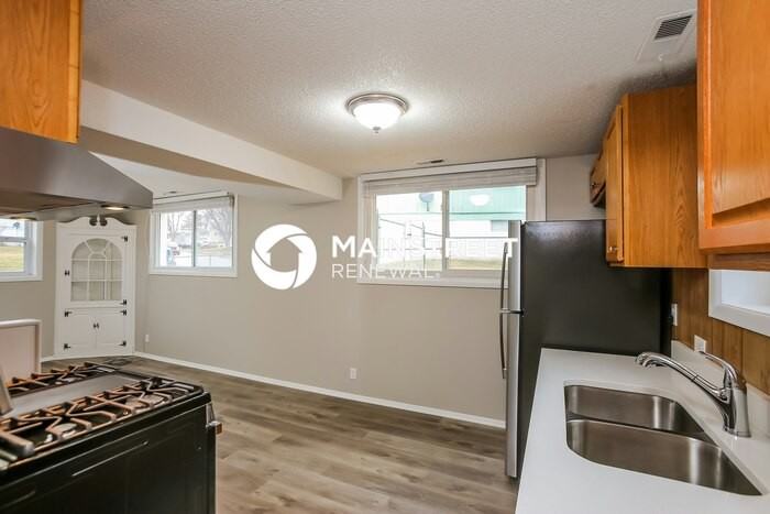 1511 N Seminole Dr - Photo 7 of 17