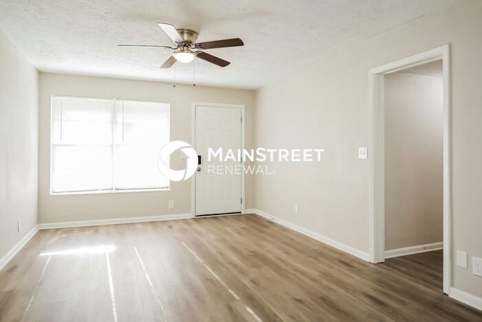 4610 Anvers Blvd - Photo 5 of 16