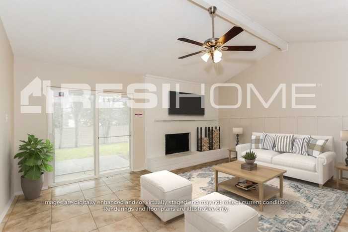 728 Thomas Chapel Dr - Photo 2 of 17