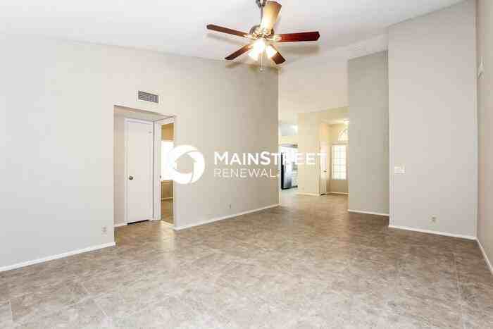 6016 W Desert Cove Ave - Photo 4 of 14