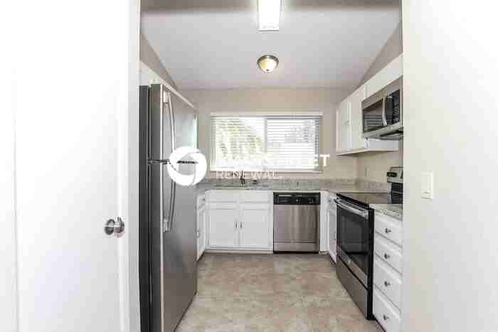 6016 W Desert Cove Ave - Photo 6 of 14