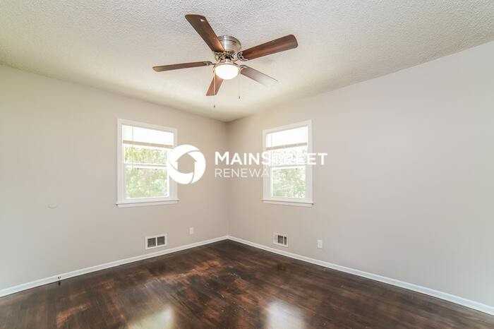 913 Sw 14th St - Photo 7 of 17