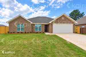 featured image of 70 William Cir