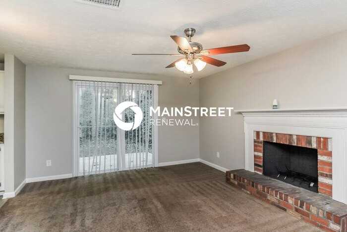 5302 Kinsdale Ln - Photo 3 of 16