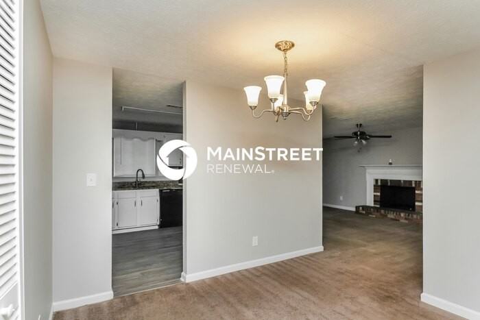 5302 Kinsdale Ln - Photo 5 of 16