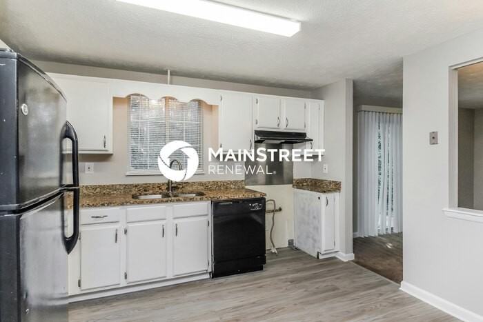 5302 Kinsdale Ln - Photo 6 of 16