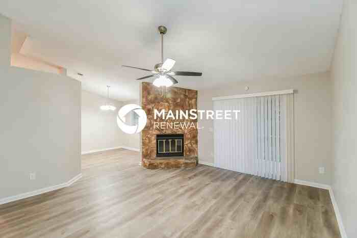 8168 Honeysuckle Ln - Photo 3 of 16
