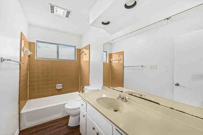 1601 Taylor Gaines St #A - Photo 6 of 16
