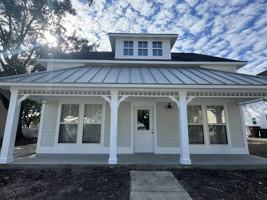 featured image of 615 Crescent St