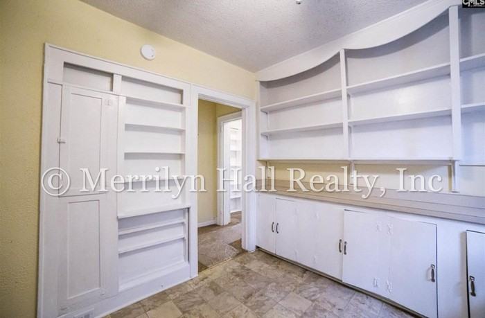 519 Lafayette Ave #B - Photo 6 of 12