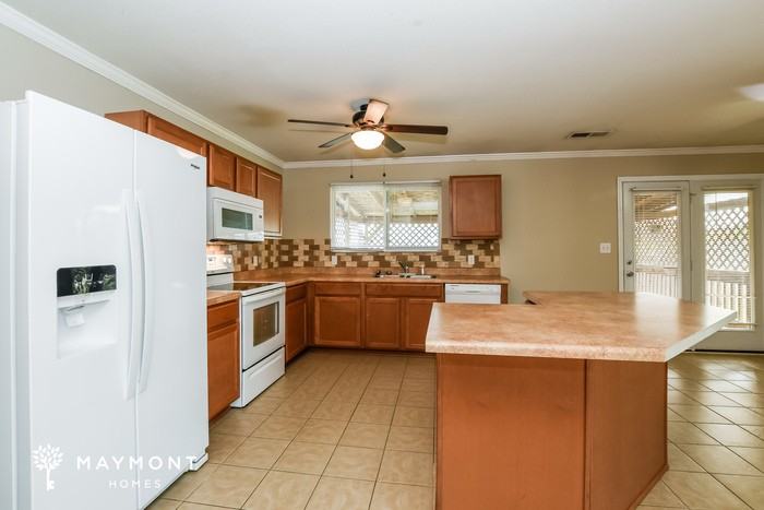 15337 Tyler Mill Dr - Photo 7 of 12