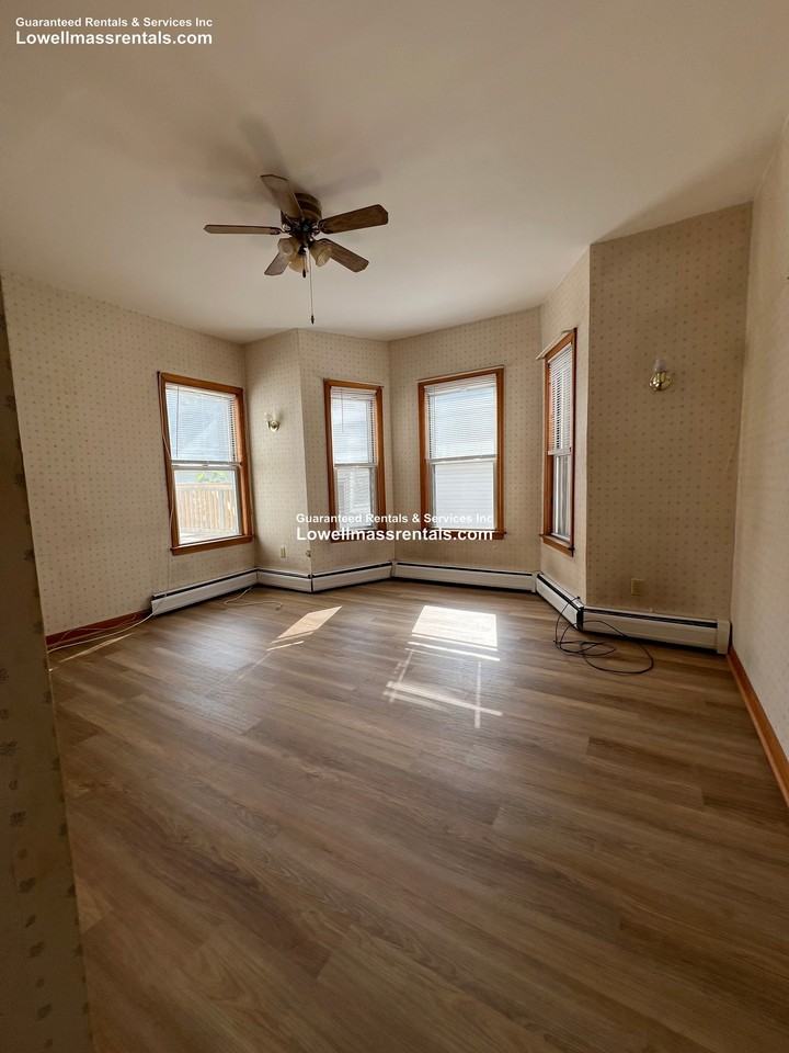 25 12th St #2 - Photo 3 of 6